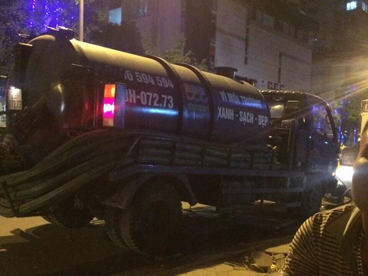 Dù ngày hay đêm thì chúng tôi vẫn phục vụ khách hàng 24/24